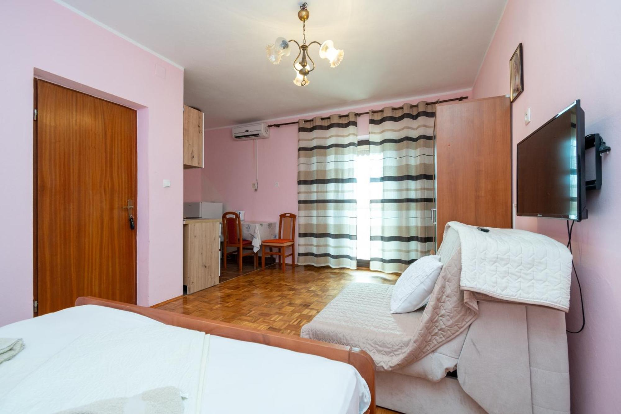 Apartments And Rooms With Parking Space Zubovici, Pag - 16063 Номер фото